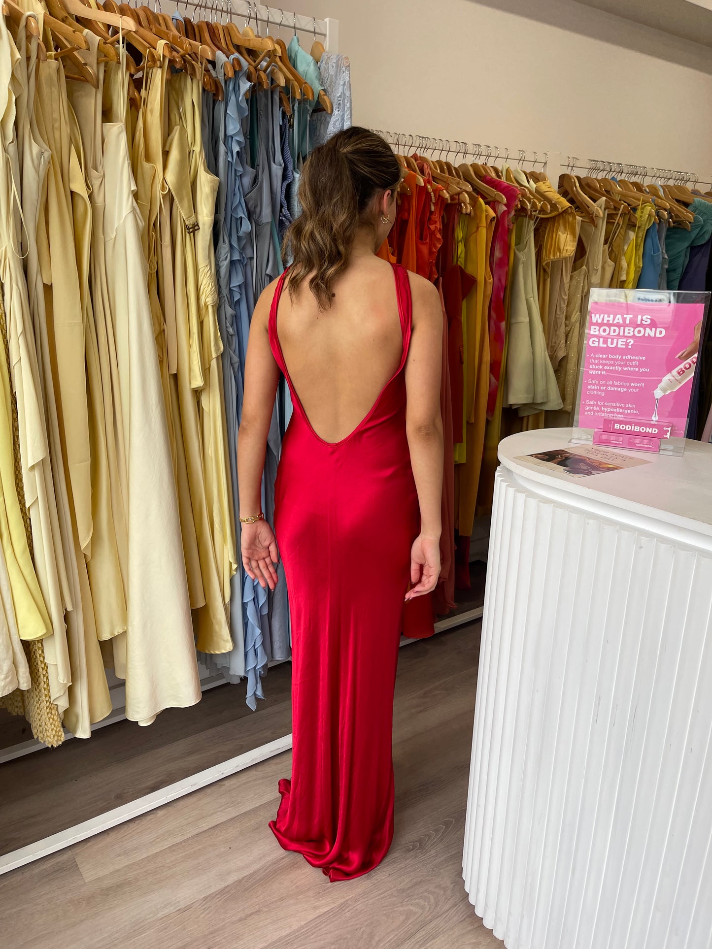ELISIA TWIST MAXI DRESS
STRAWBERRY Bec & Bridge