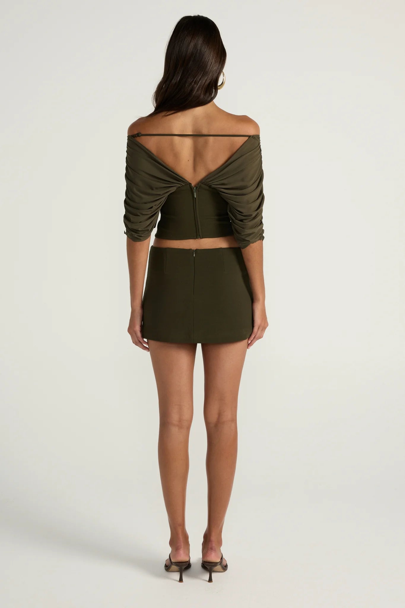 Neve top and skirt olive set Ance gria